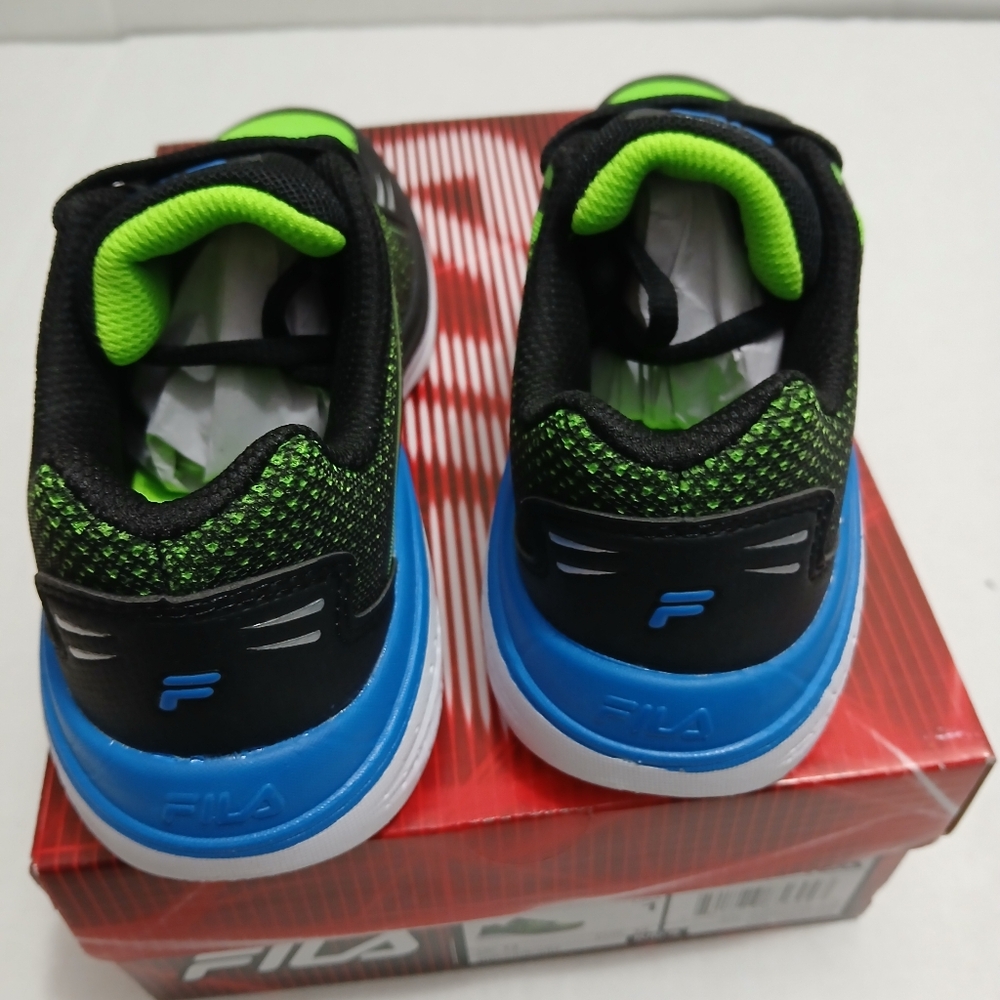 Fila  Kids Sneakers - Black and Green Size 1 - Picture 3 of 10
